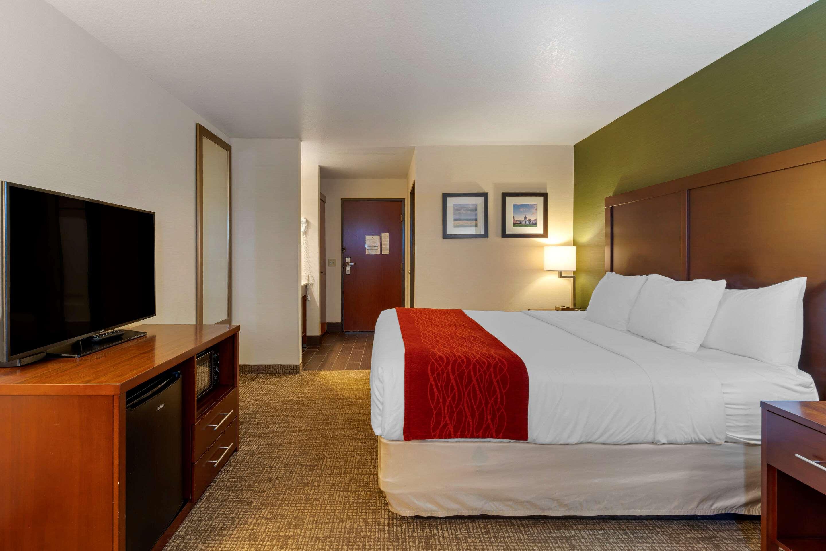 Comfort Inn & Suites סאלם מראה חיצוני תמונה